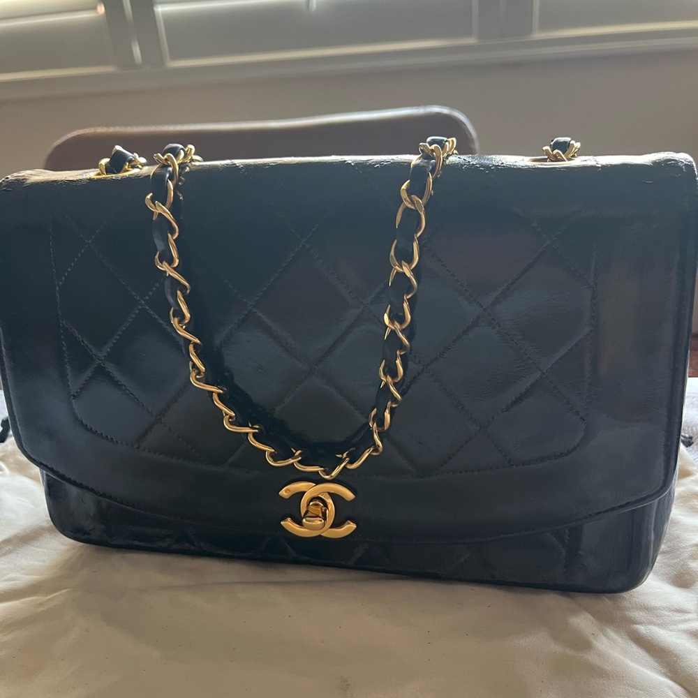CHANEL Vintage Diana